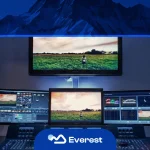 مونتاج فيديو تسويقي احترافي يوضح تحرير الفيديو وإضافة المؤثرات البصرية لصناعة إعلان يجذب انتباه المستخدم خلال أول 3 ثوانٍ.